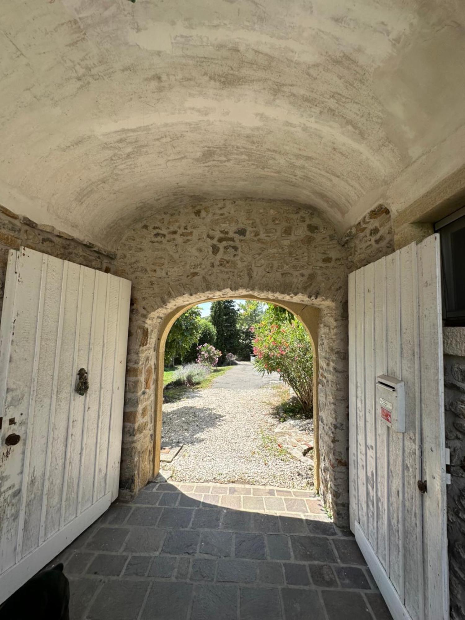 Chambre D'Hotes, Mas De Louise Rousson  Exterior photo